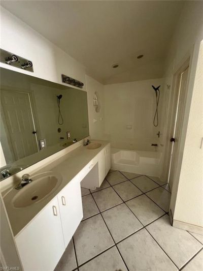 2875 18th Ave Se, Naples, FL 34117 Photo