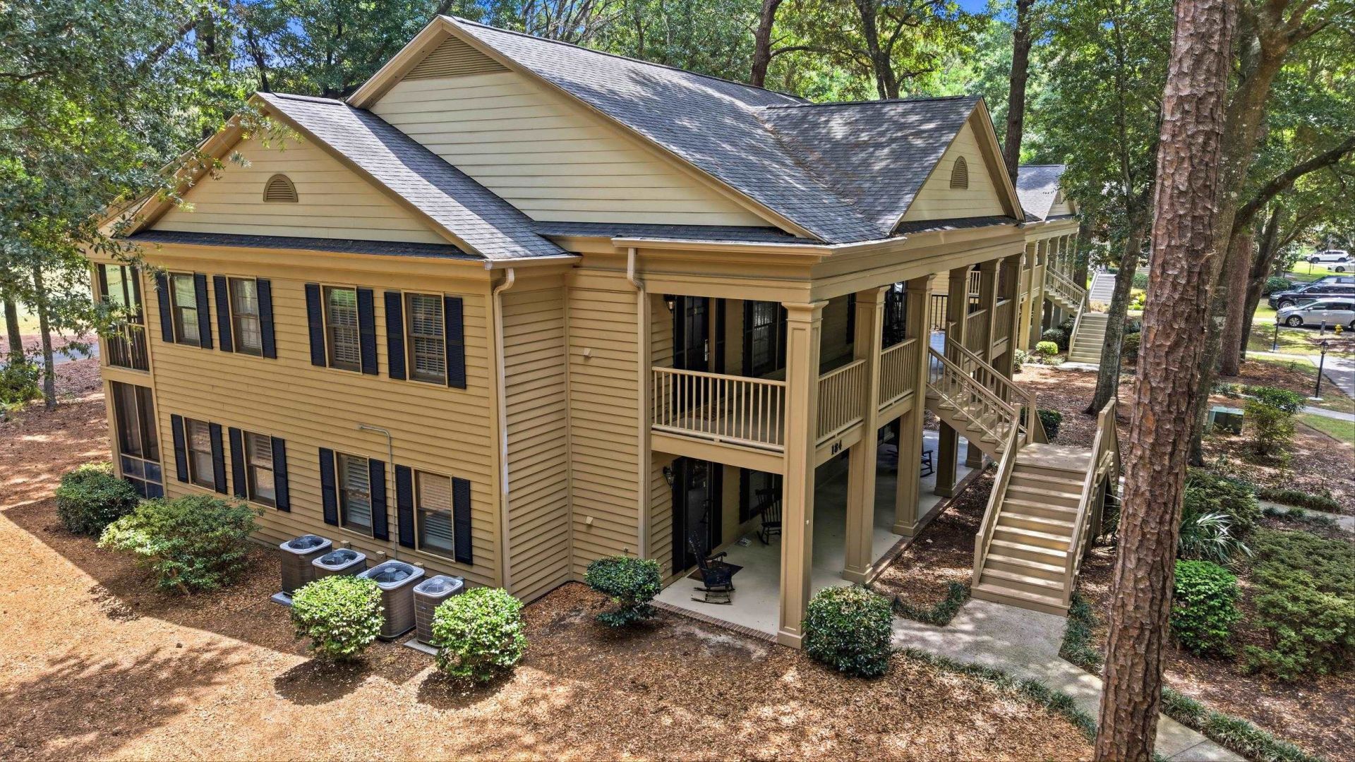 184 Stillwood Dr.  Photo 31
