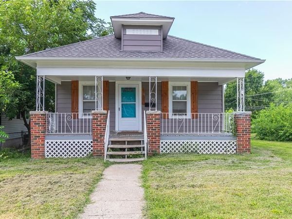 11324 E 14th Street, Independence, MO 64052