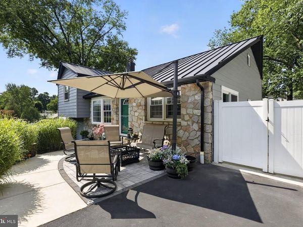 209 LIMESTONE LANE, WILLOW GROVE, PA 19090