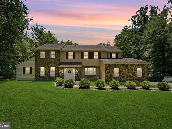 6 JOANNA DRIVE, MALVERN, PA 19355