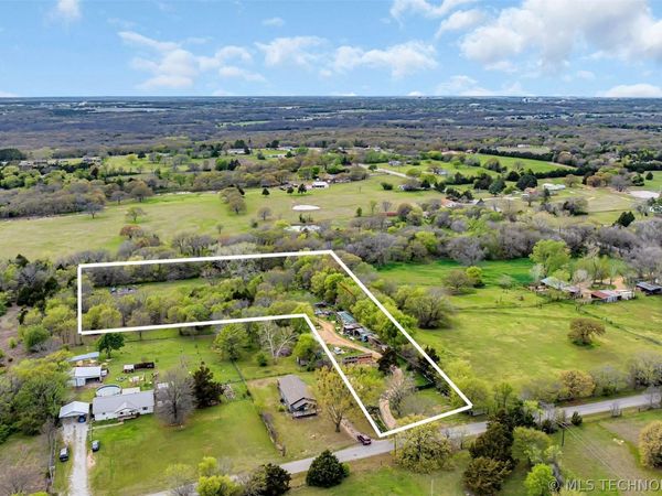 2611 N Rancho Lane, Ardmore, OK 73401