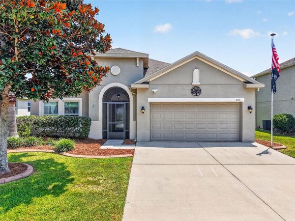 3115 ZANDER DRIVE , GRAND ISLAND, FL 32735