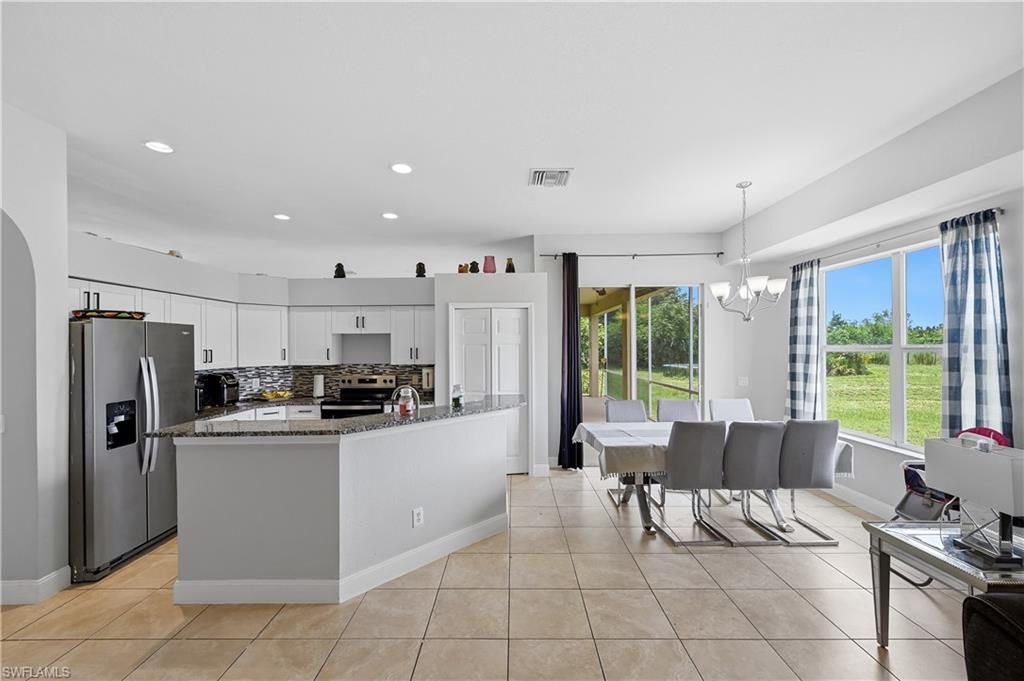 2930 35th Ave Ne, Naples, FL 34120 Photo