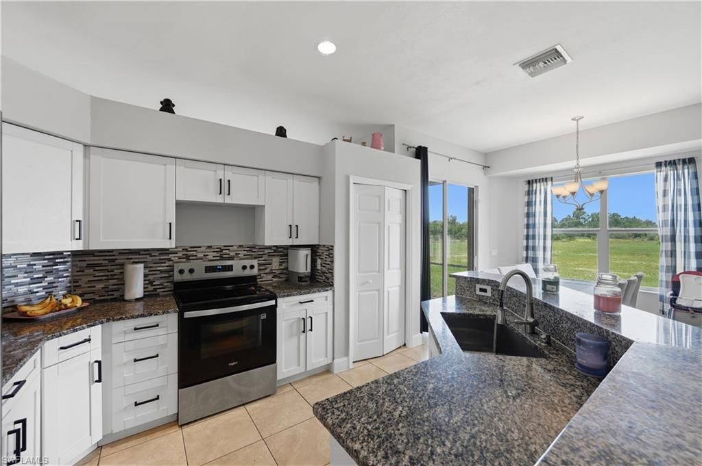 2930 35th Ave Ne, Naples, FL 34120 Photo