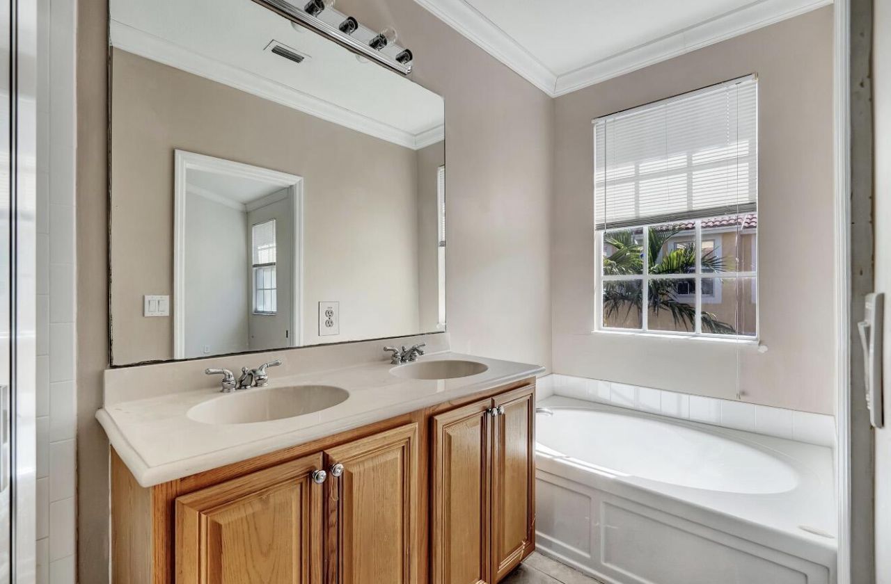 133 Harbors Way, Boynton Beach, FL 33435 Photo