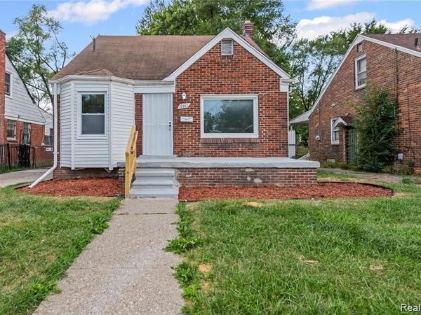19351 Dwyer Street, Detroit, MI 48234