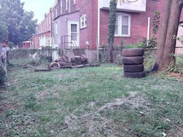 1107 PINE STREET , DARBY, PA 19023