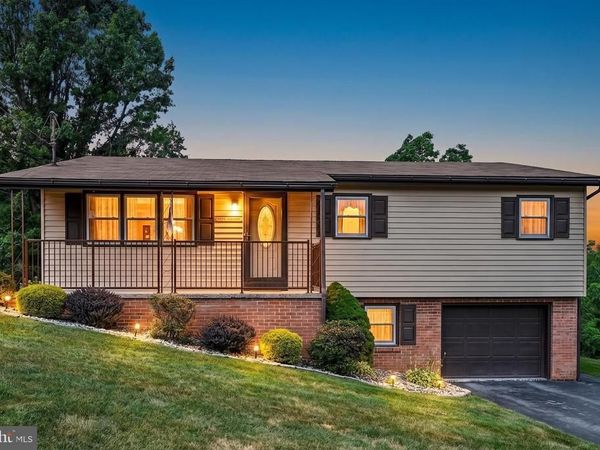 5 ELMER AVENUE, POTTSVILLE, PA 17901