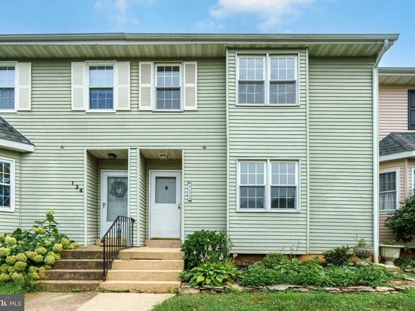 132 E GREEN VALLEY CIRCLE , NEWARK, DE 19711