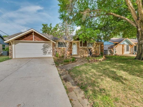 3122 Cheyenne Street , Irving, TX 75062