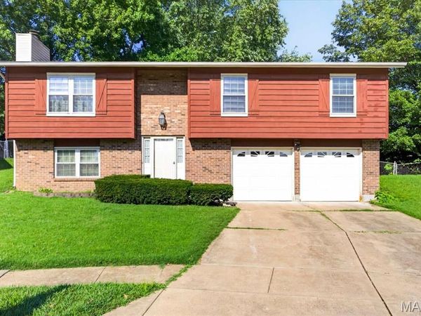8543 Maylor Drive, Affton, MO 63123