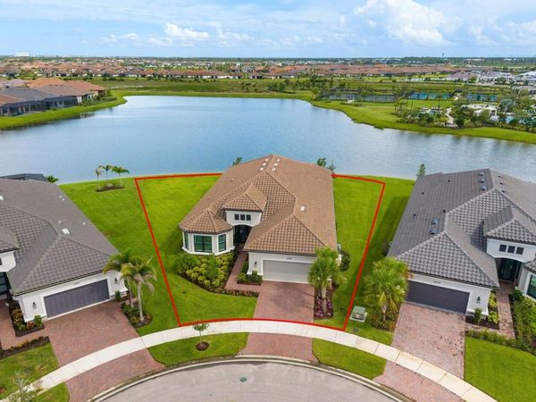 13308 SW Alejandro Court, Port St. Lucie, FL 34987