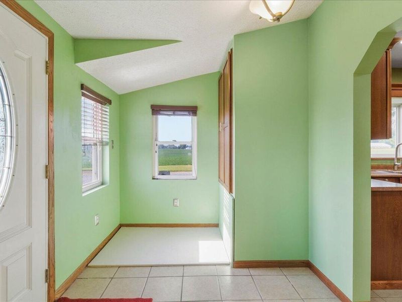 19456 County Road 25, Lakeview, OH 43331 Photo 17