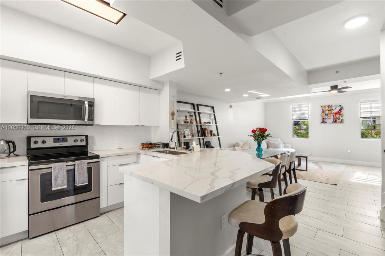 2991 NE 185th Steet , Unit 1706, Aventura, FL 33180 Photo