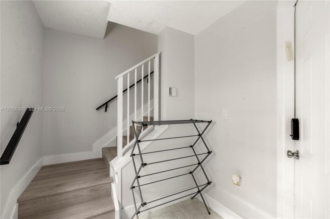 2991 NE 185th Steet , Unit 1706, Aventura, FL 33180 Photo