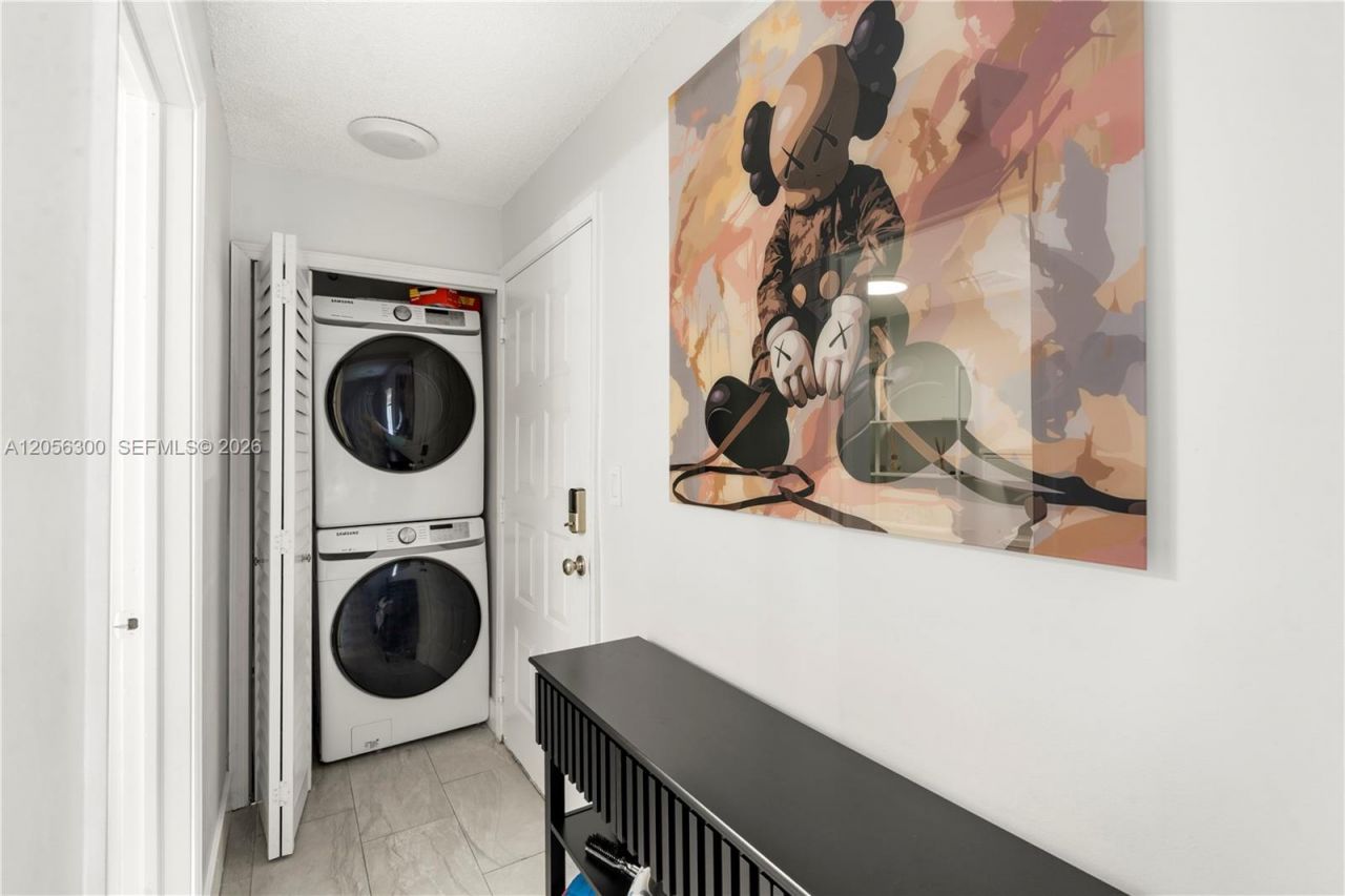 2991 NE 185th Steet , Unit 1706, Aventura, FL 33180 Photo