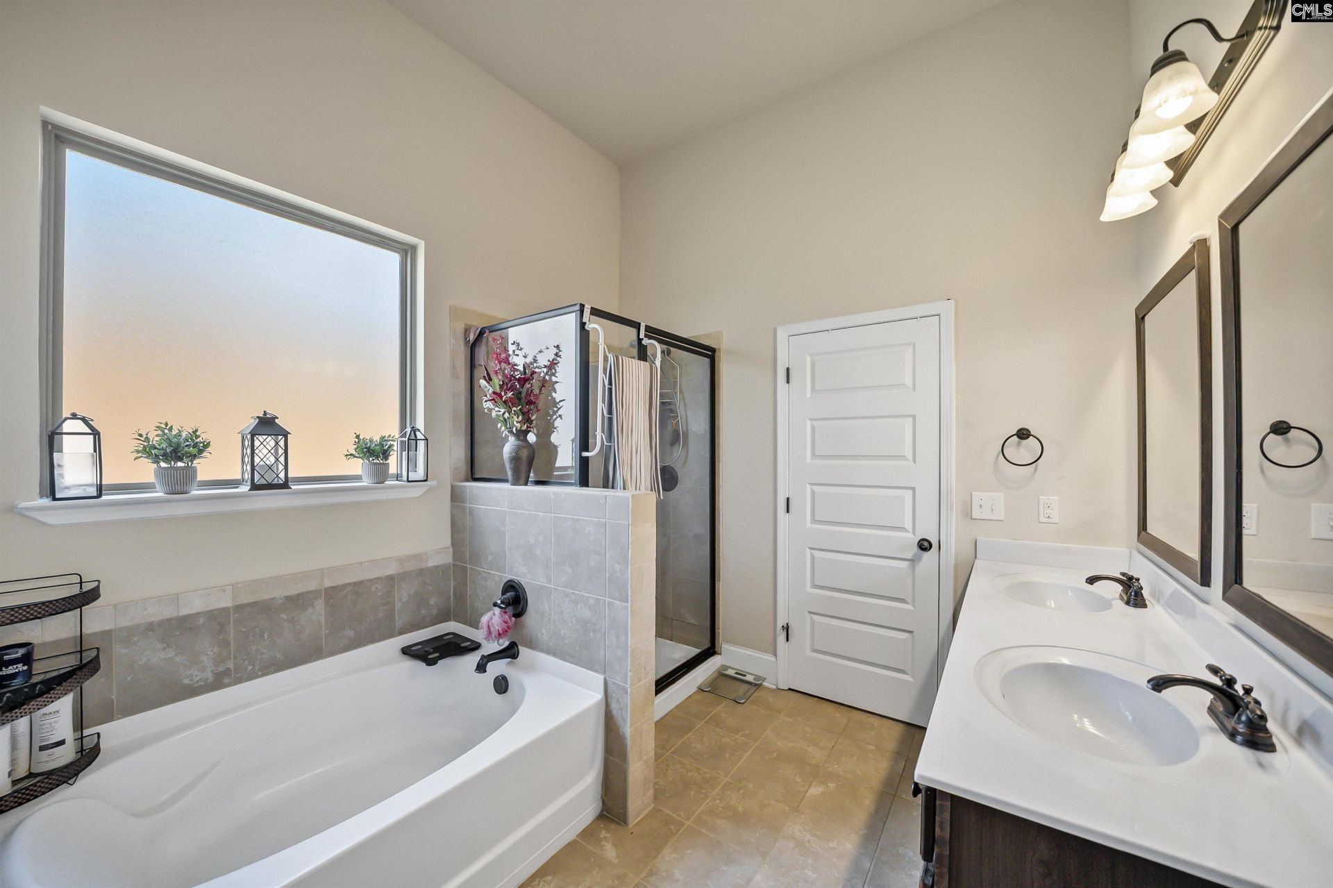 167 Elliptica Drive  Photo 18