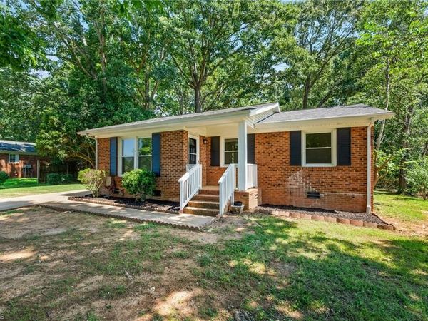 2440 Melfield Drive , Haw River, NC 27258