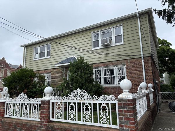 21811 107 Avenue , Unit 2, Queens Village, NY 11429