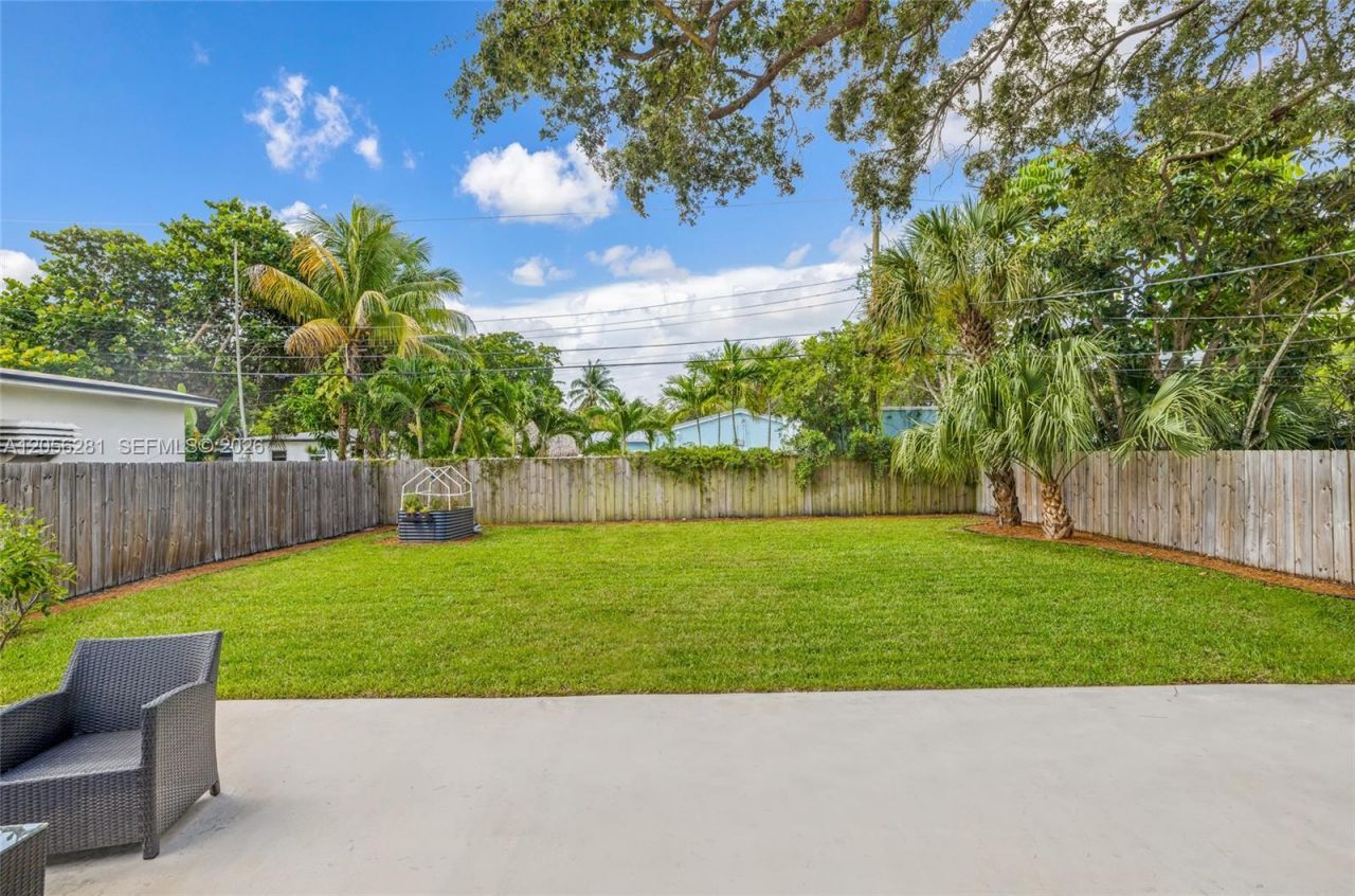1008 SW 18th Ct, Fort Lauderdale, FL 33315 Photo