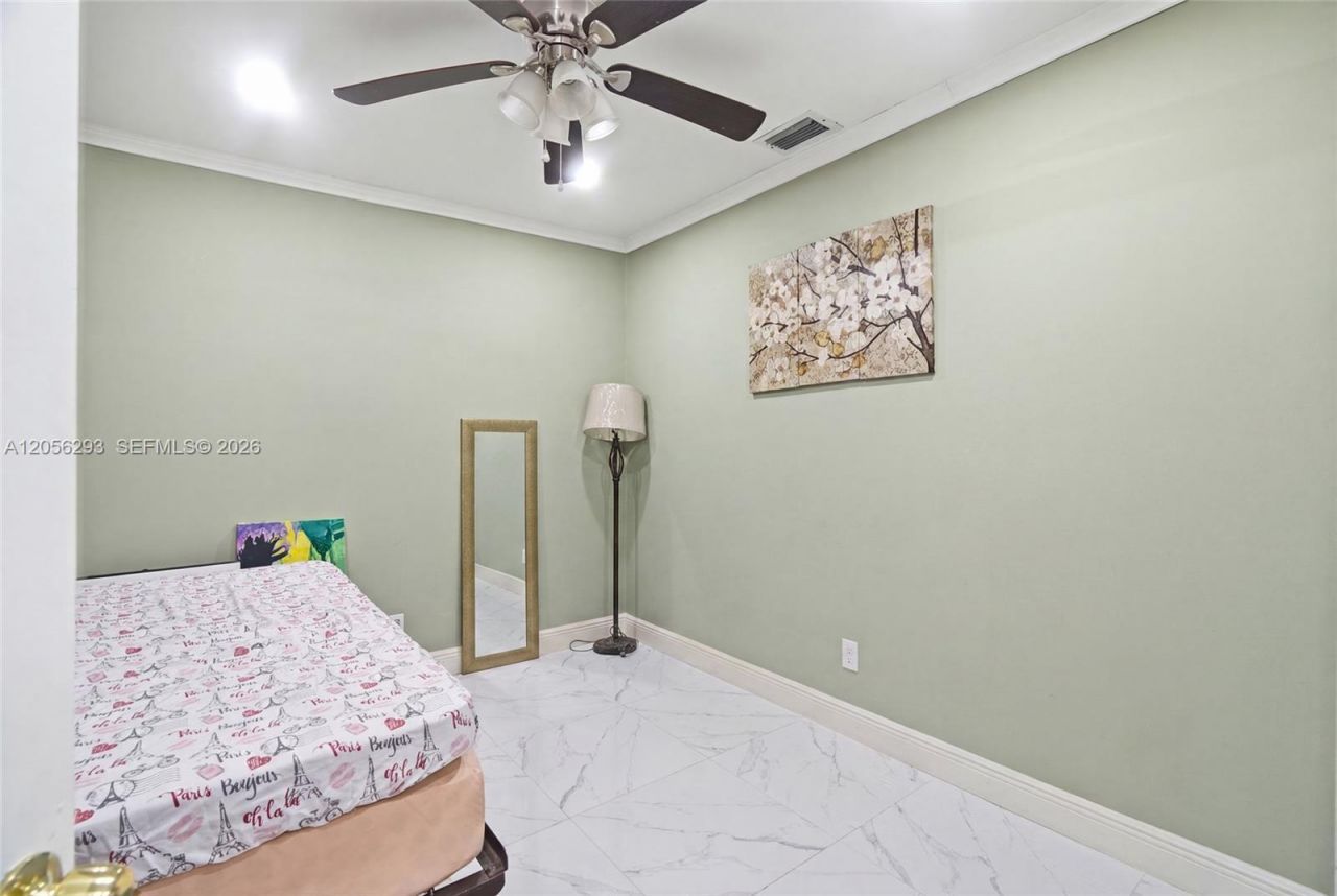 5460 SW 36th St , West Park, FL 33023 Photo