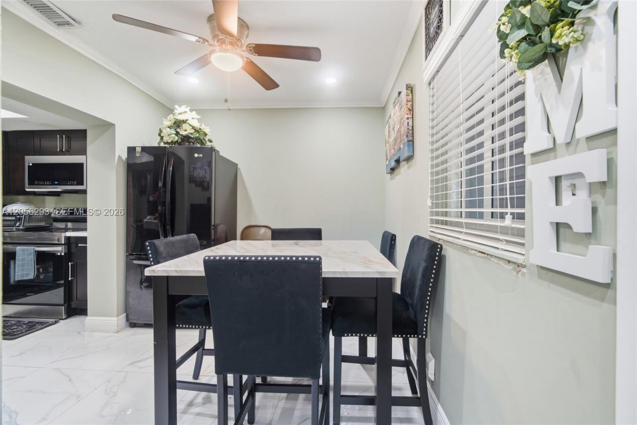 5460 SW 36th St , West Park, FL 33023 Photo