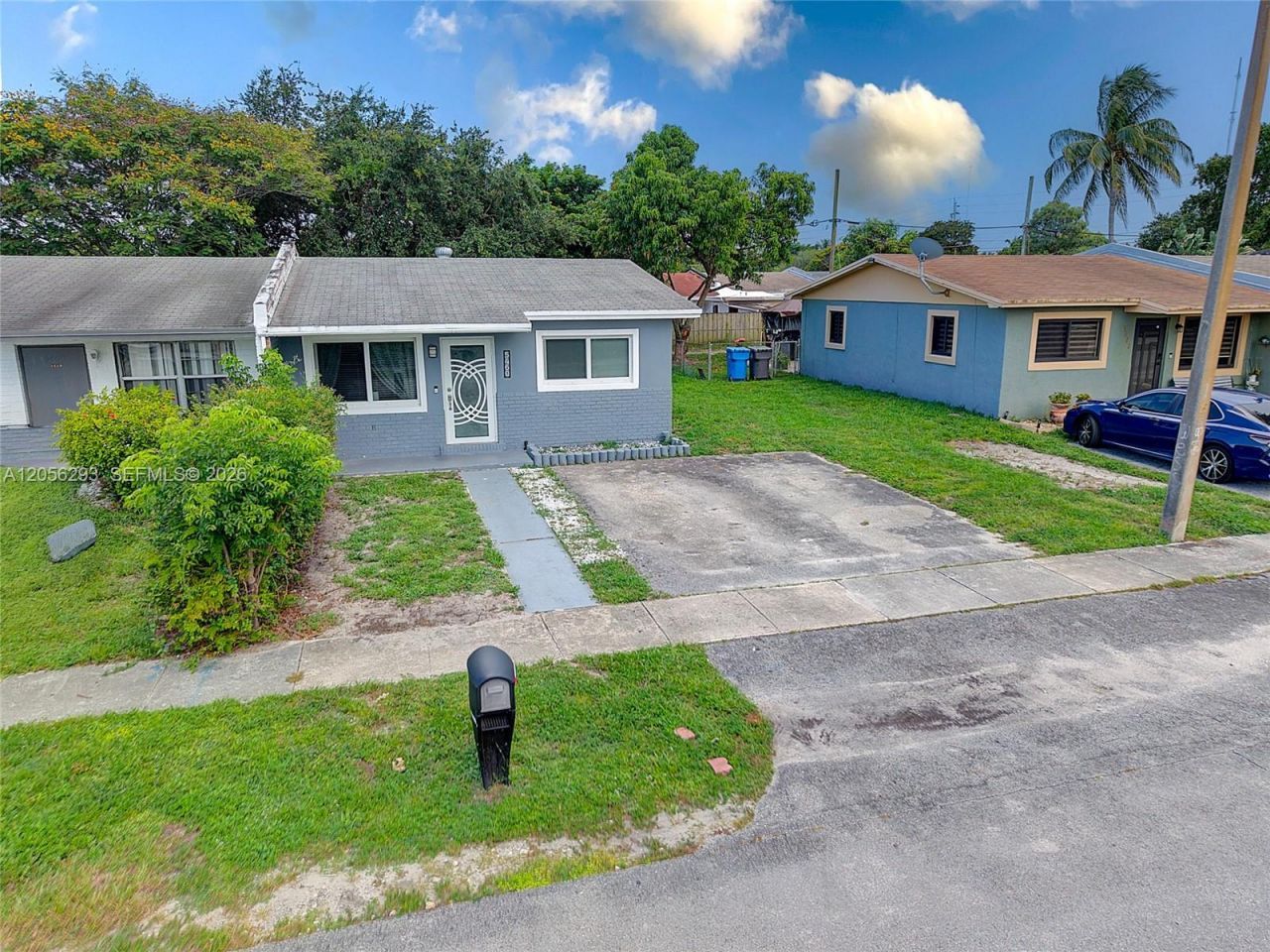 5460 SW 36th St , West Park, FL 33023 Photo