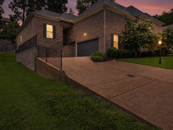 166 Cobbler Cir, Hendersonville, TN 37075