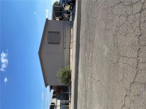 5621 Tahoe Drive, Las Vegas, NV 89142