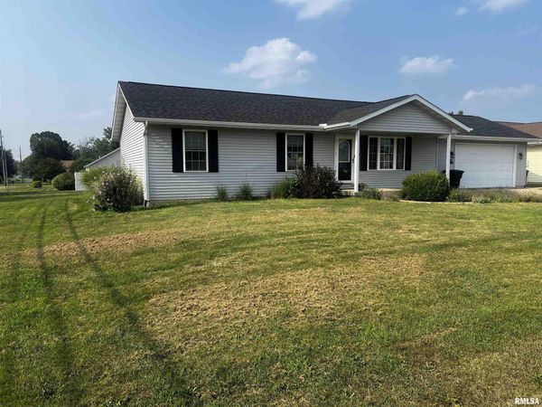 164 ELMRIDGE Circle, East Peoria, IL 61611