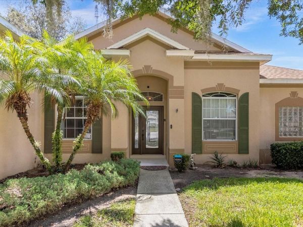 100 HOLLYBROOK COURT , DAVENPORT, FL 33897