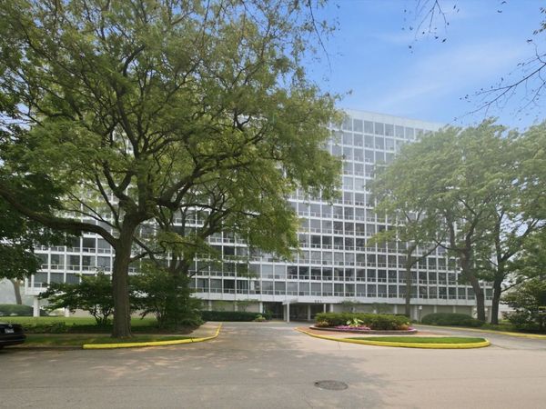 601 E 32nd Street , Unit 310, Chicago, IL 60616