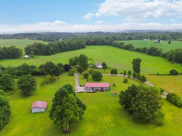 1716 Liberty Road, Eubank, KY 42567