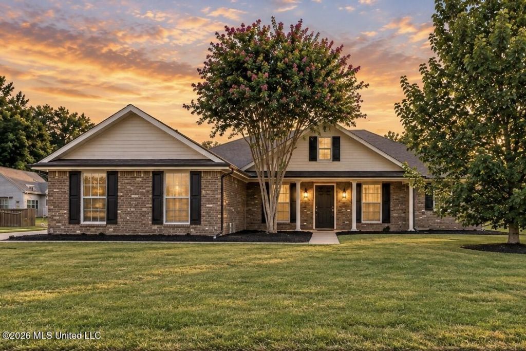 7692 E Brierfield Drive, Southaven, MS 38672 Main Photo