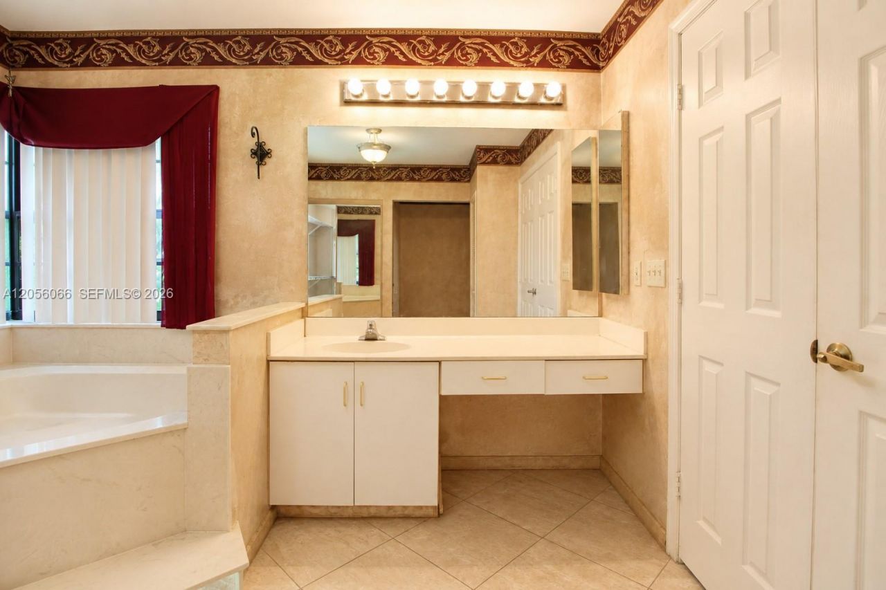 1855 SW 101st Ave , Davie, FL 33324 Photo