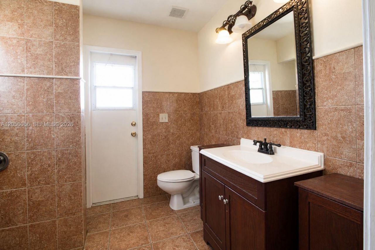 1855 SW 101st Ave , Davie, FL 33324 Photo