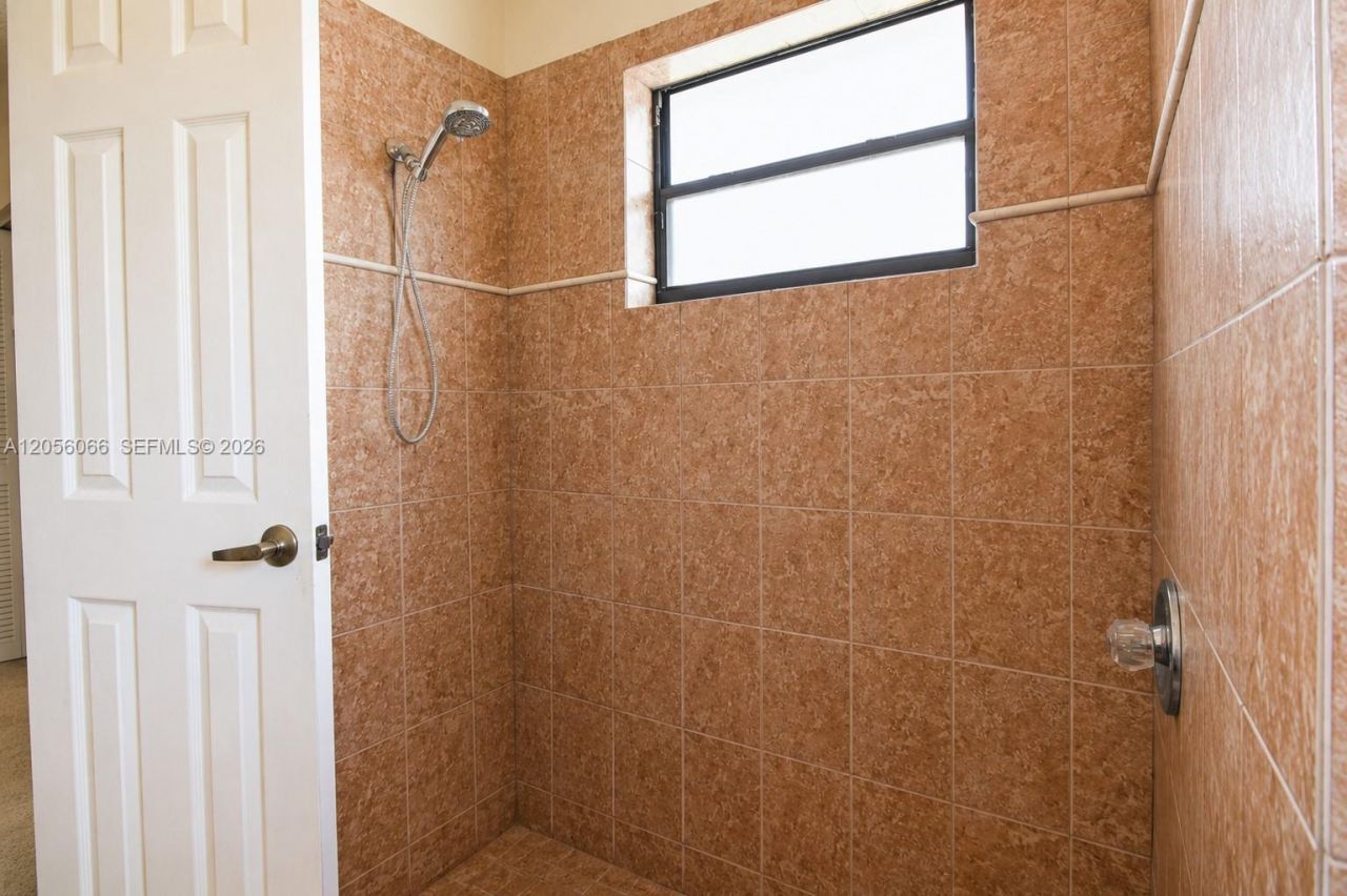 1855 SW 101st Ave , Davie, FL 33324 Photo