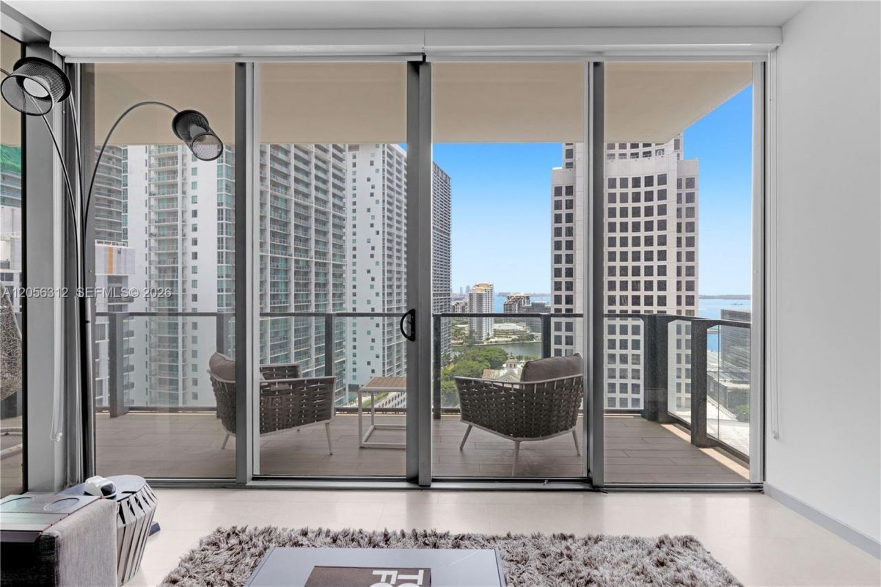 68 SE 6th St , Unit 1907, Miami, FL 33131 Photo