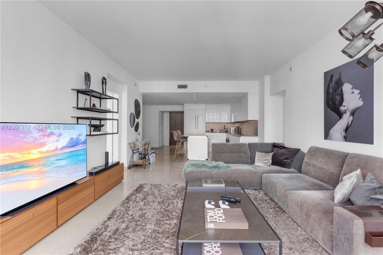 68 SE 6th St , Unit 1907, Miami, FL 33131 Photo