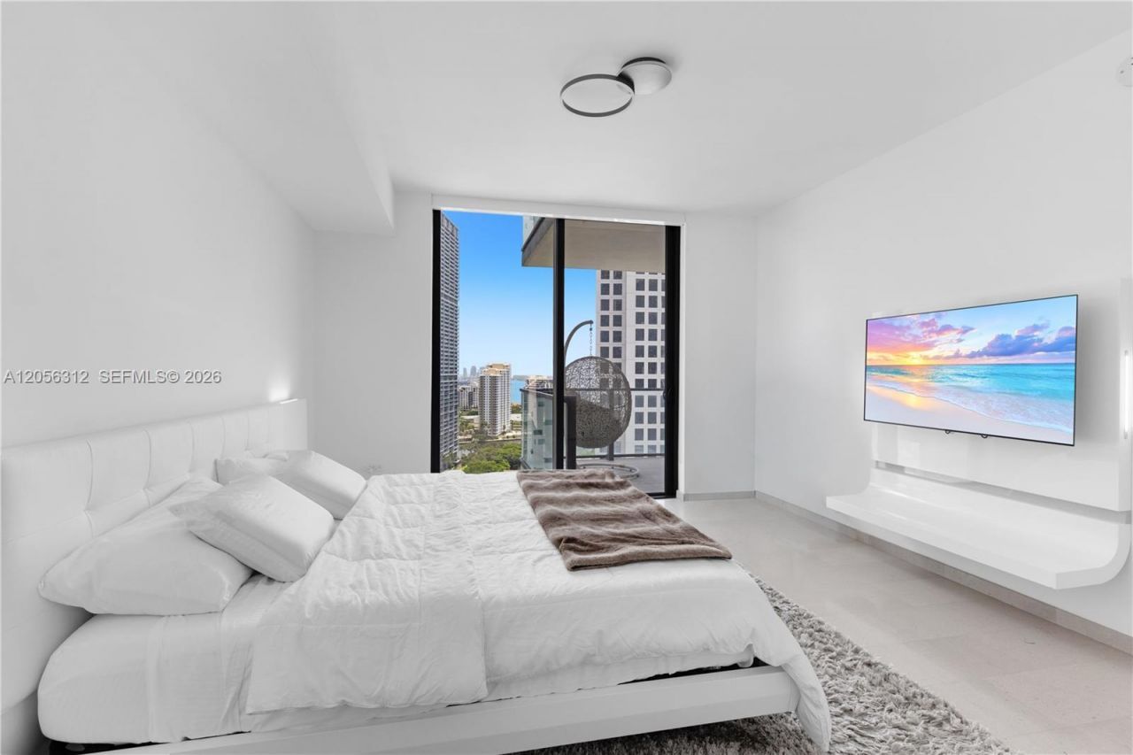 68 SE 6th St , Unit 1907, Miami, FL 33131 Photo