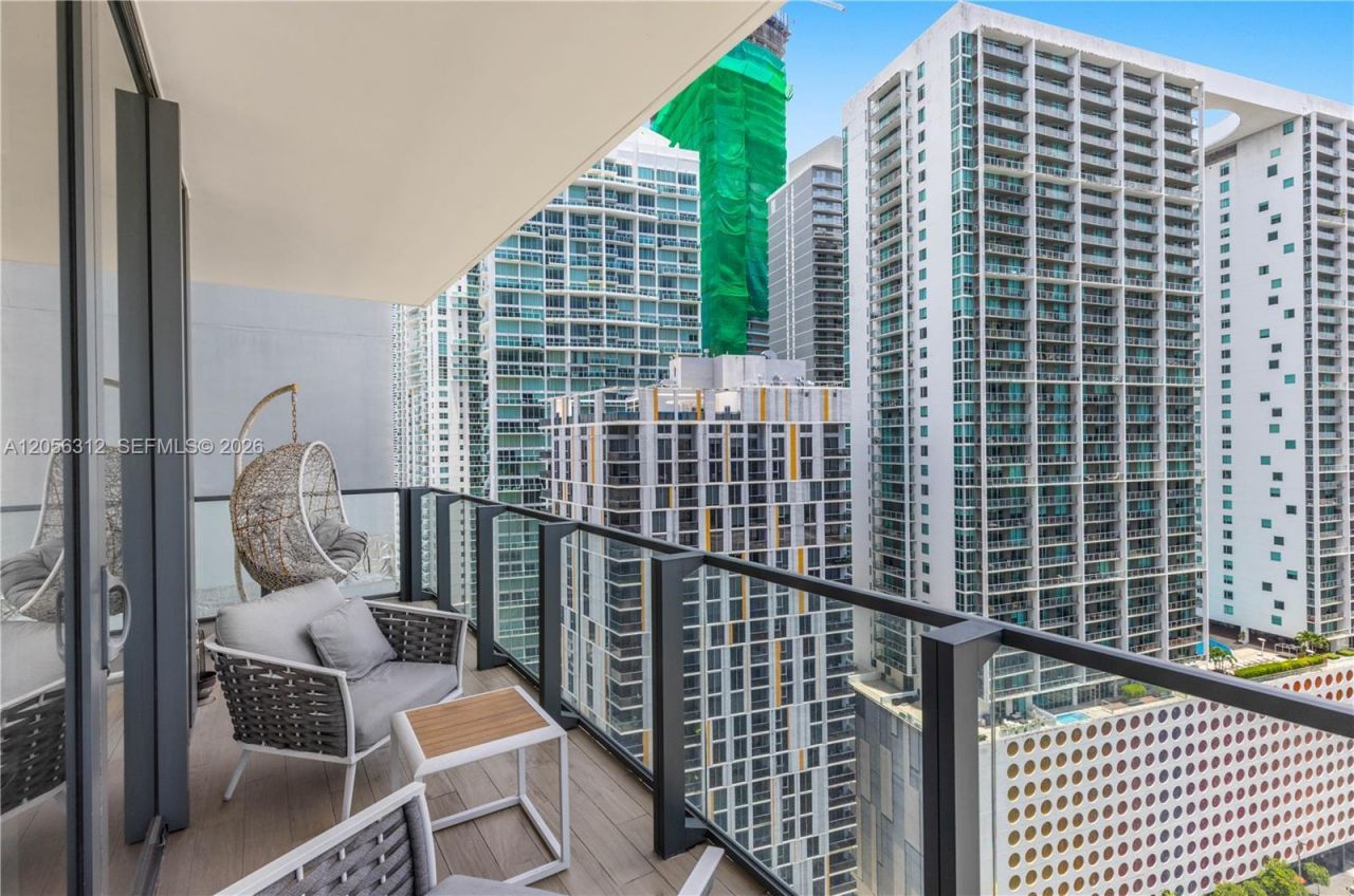 68 SE 6th St , Unit 1907, Miami, FL 33131 Photo