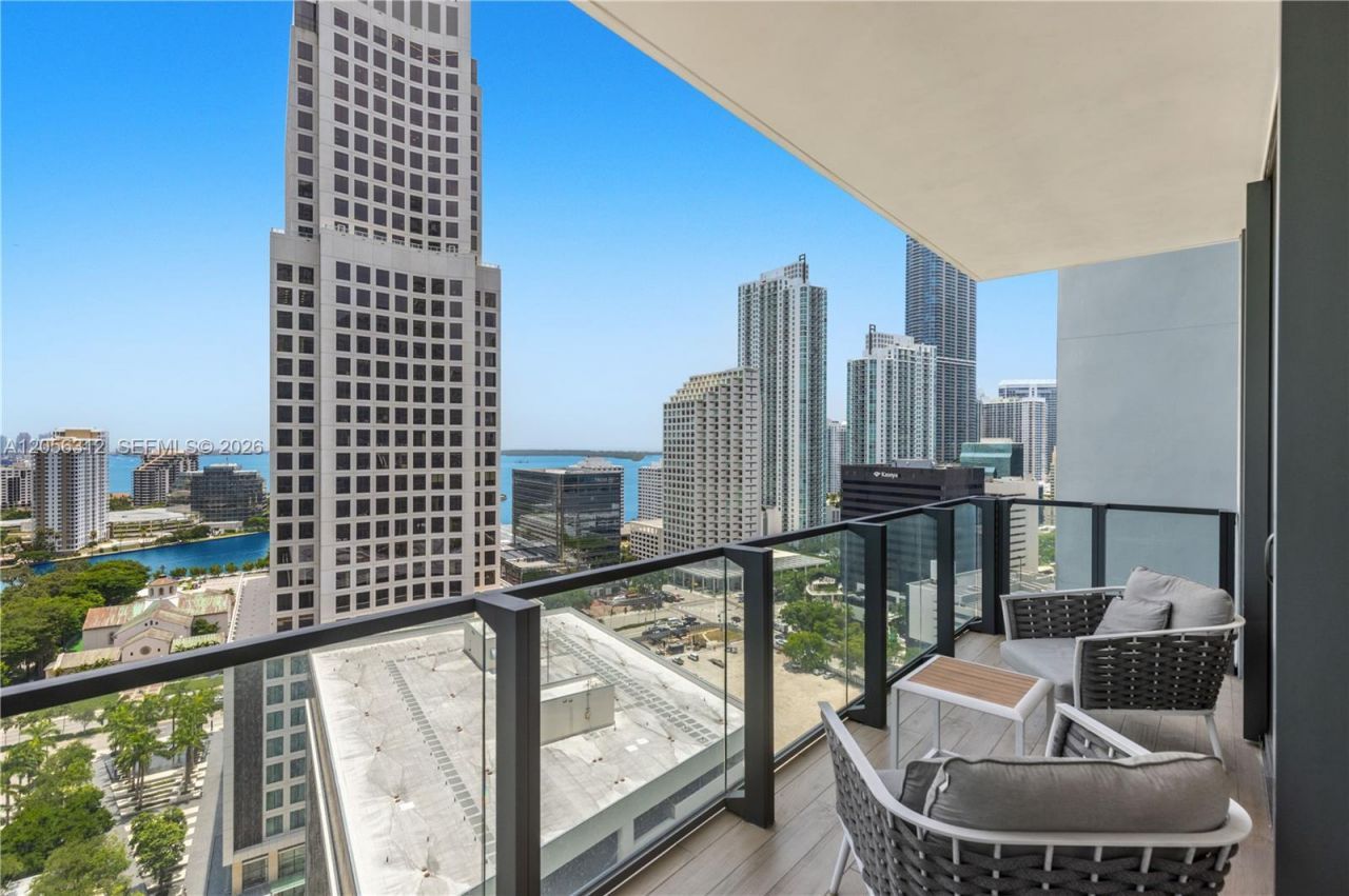 68 SE 6th St , Unit 1907, Miami, FL 33131 Photo