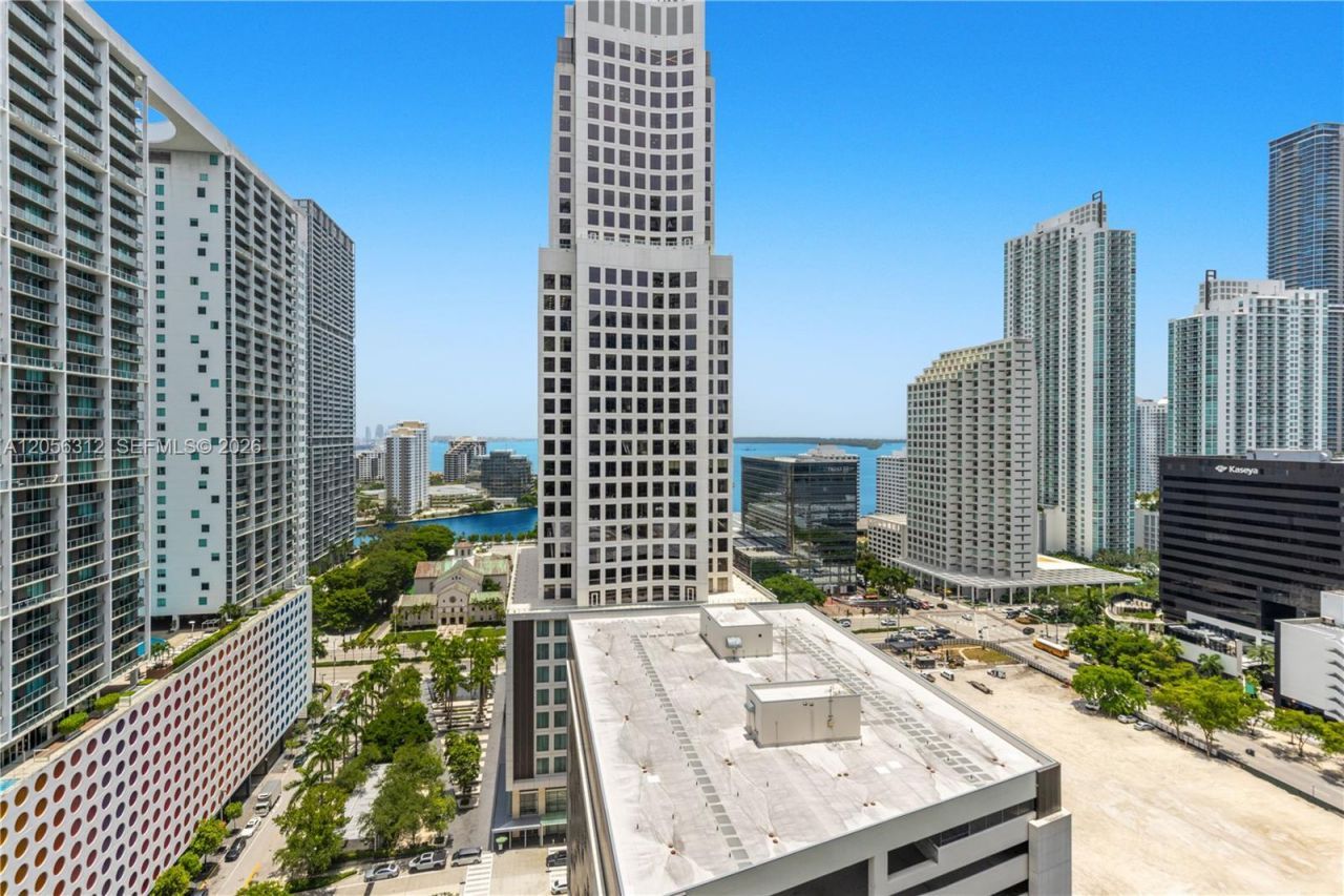 68 SE 6th St , Unit 1907, Miami, FL 33131 Photo