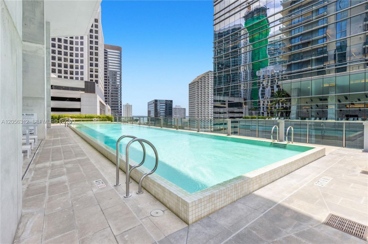 68 SE 6th St , Unit 1907, Miami, FL 33131 Photo