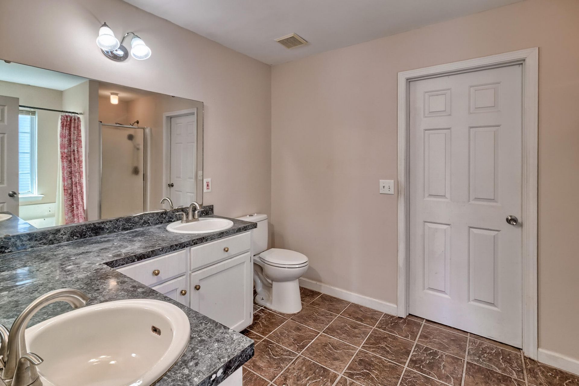 1213 Parliament Lake Drive Photo 24