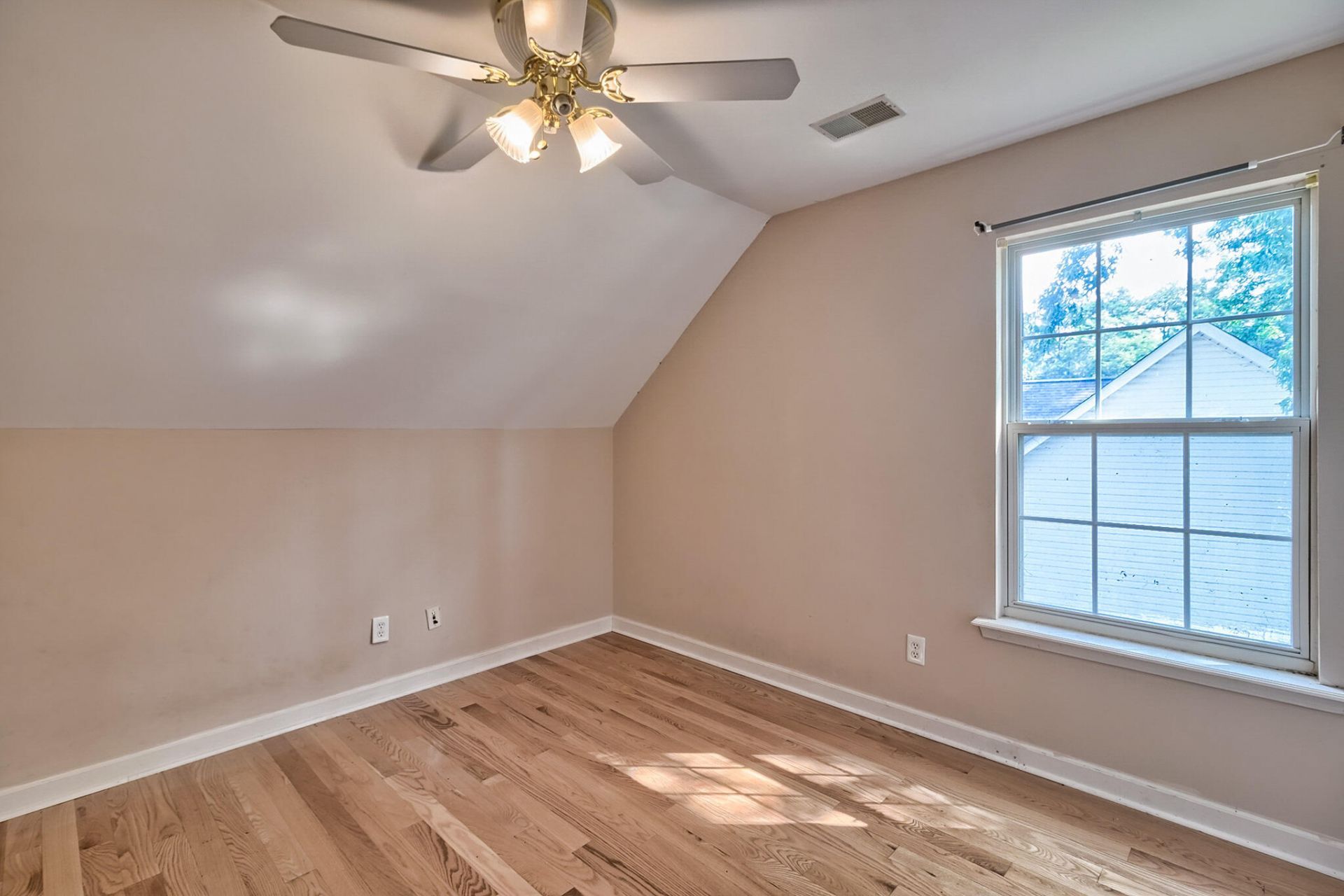 1213 Parliament Lake Drive Photo 30