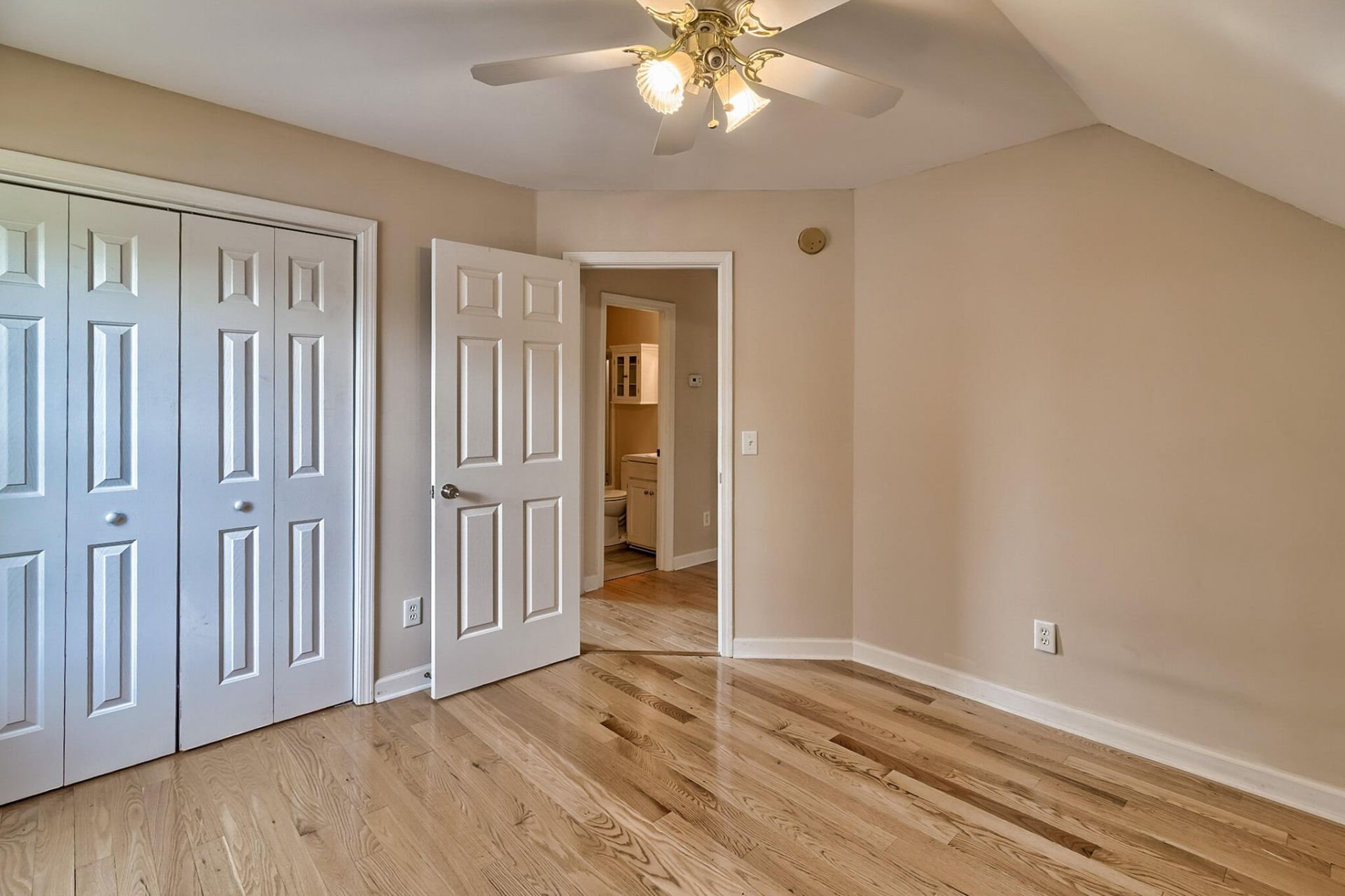 1213 Parliament Lake Drive Photo 31