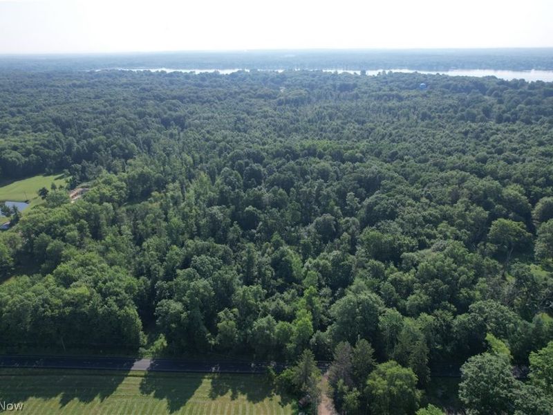 N Mahoning Portage County Lin Road, Lake Milton, OH 44412 Photo 15