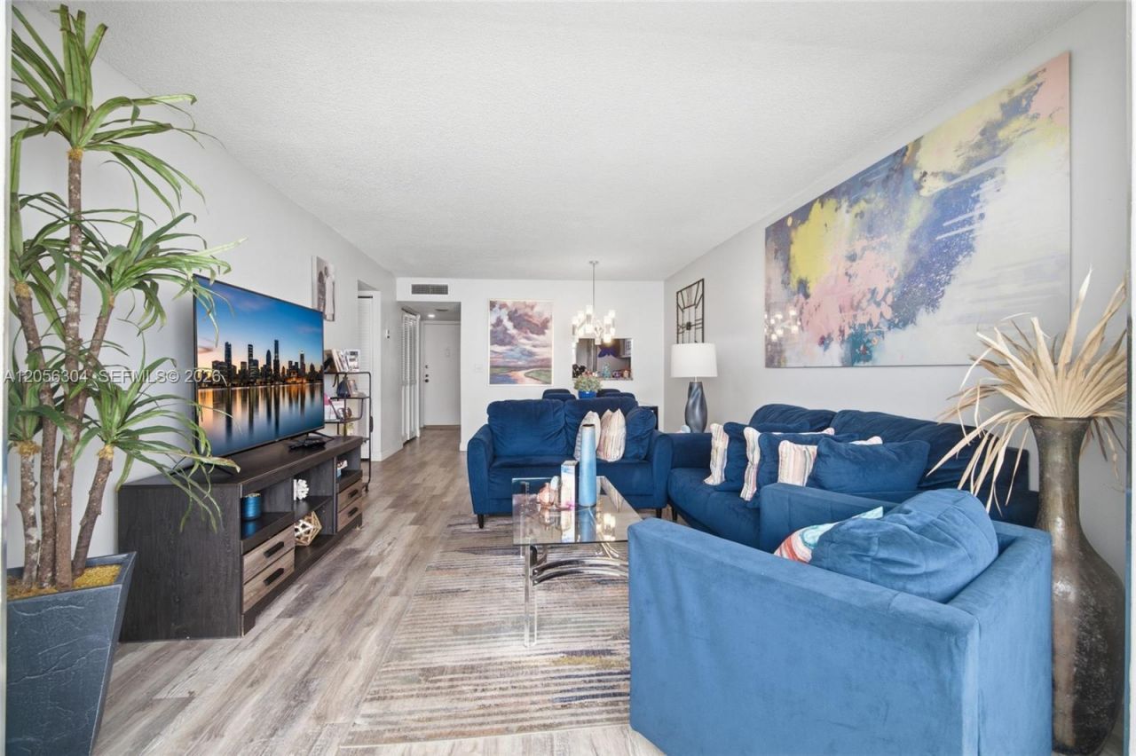 3090 Holiday Springs Blvd , Unit 204, Margate, FL 33063 Photo